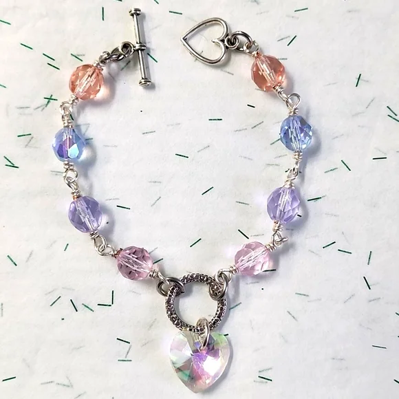 **PRICE DROP**Pastel Beautiful Bracelet! - Picture 1 of 3